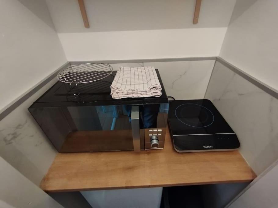 Le Ptit Nid De Louviers Tv/Fibre Apartment Bagian luar foto