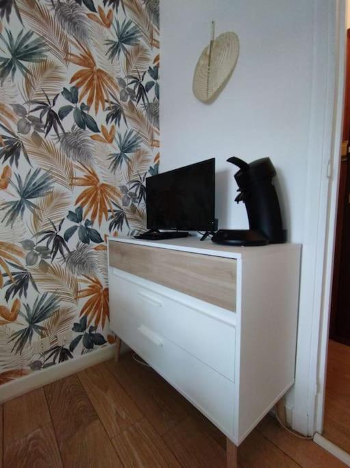 Le Ptit Nid De Louviers Tv/Fibre Apartment Bagian luar foto